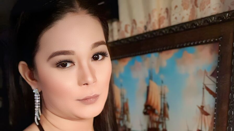 AiraHaynie transgender webcam profile image