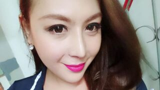 AkeshaYnna transgender cam model thumbnail