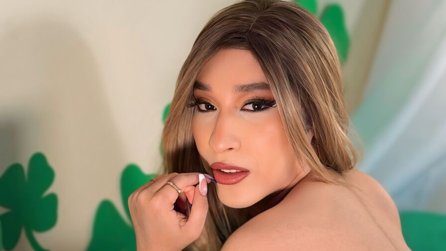 AteneaMendoza trans cam profile photo
