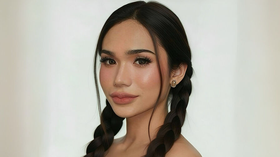 AthenaFamurri live trans cam model photo