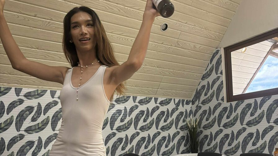 AubreyHansley live trans trans cam model image