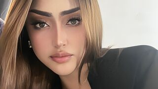 BellaDaza trans cam chat image