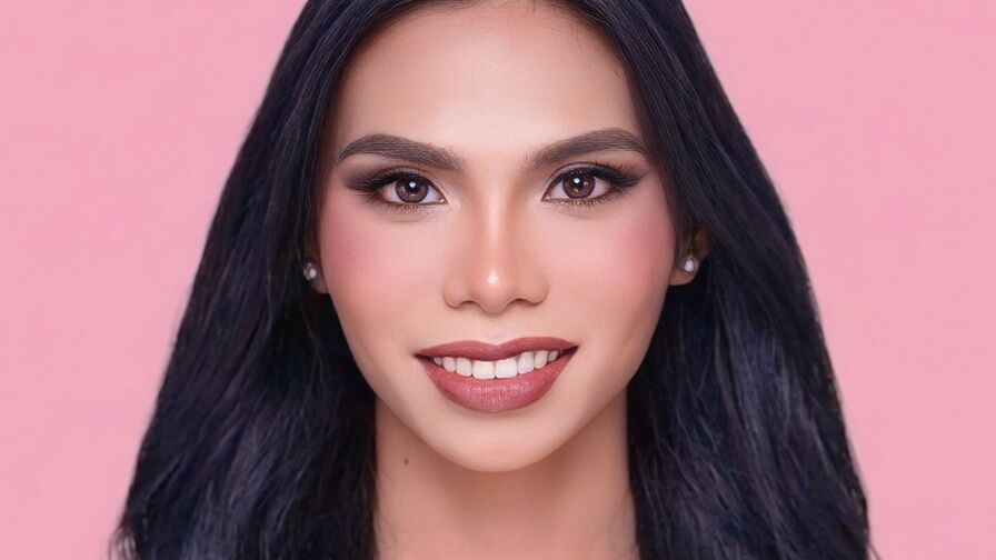 BiancaWise trans cam profile image