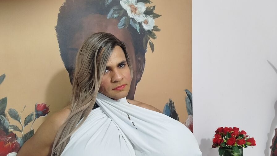 CamellPaz live trans cam model photo