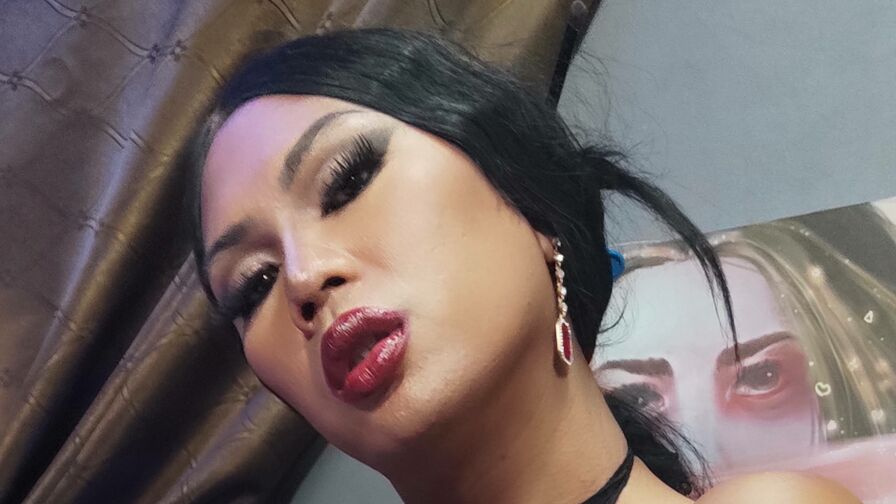 CasandraVitar live trans trans performer gallery image