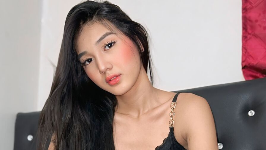 CloeBratzy live trans cam model photo