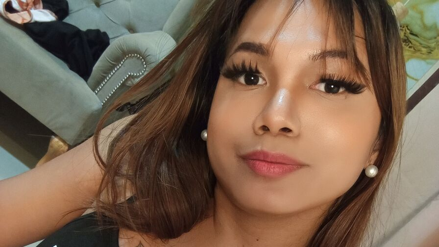DaphnieSebastian trans cam profile photo