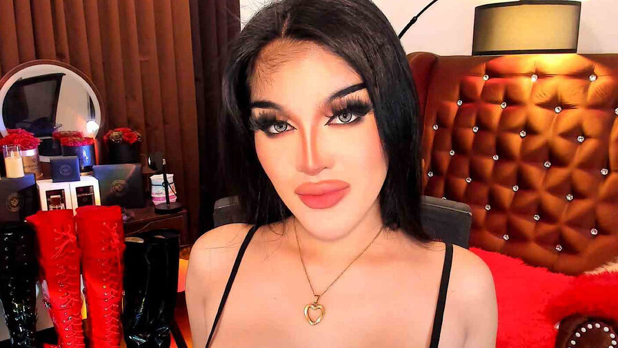 DevonGarcia trans cam profile photo