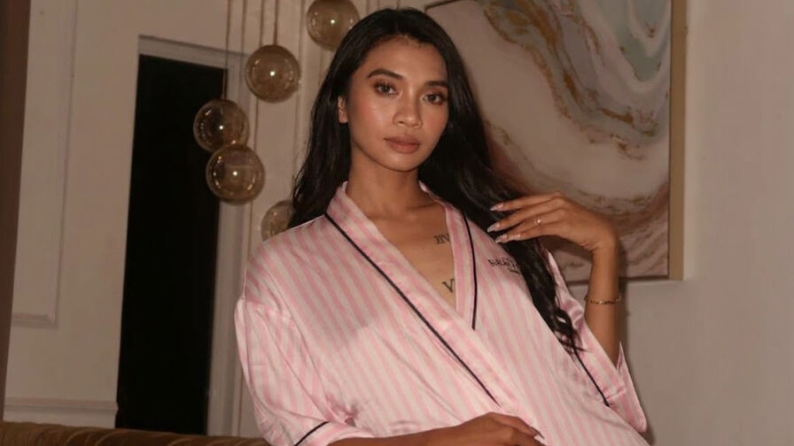 GeorgaSterling live transgender webcam profile photo