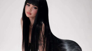 GiannaGrande trans webcam model preview