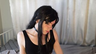 IrisMoore free trans cam chat preview from a bust focused room