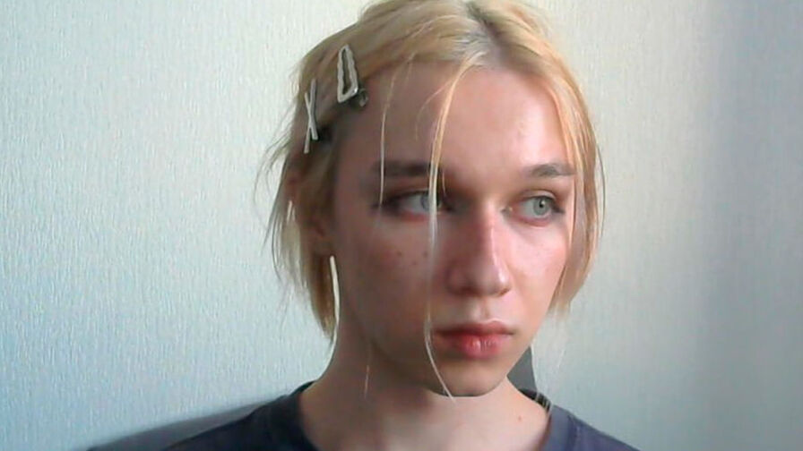 JadeRooby trans cam profile photo