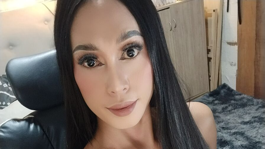 JuliaPeler shemale cam profile preview