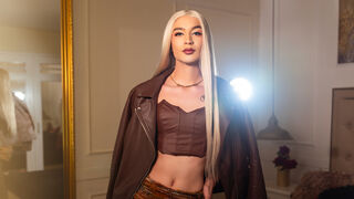 JulietaGharca transgender cam model thumbnail