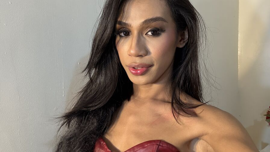 KamilaVega transgender webcam profile image