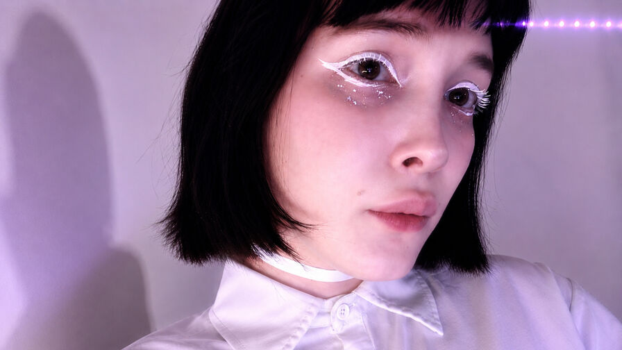 KiraTenebris live trans cam model photo