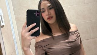 KristineAsli transgender cam model thumbnail