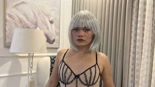 LavianaAverya live trans cams foot fetish thumbnail from an active room