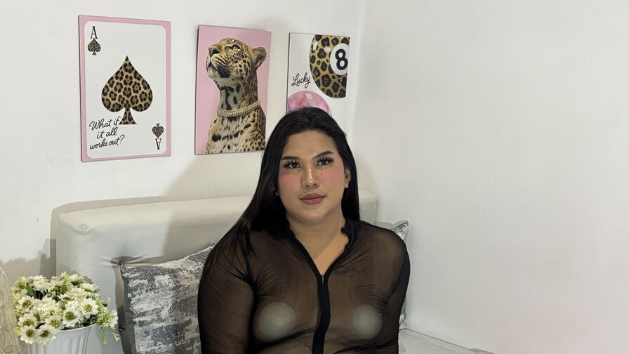 LavianaAverya trans webcam performer profile image