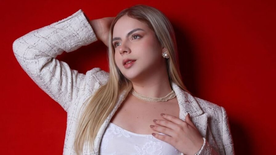 MadisonLee live trans cam model photo