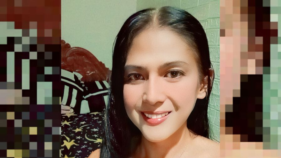 Mayie trans cam profile photo