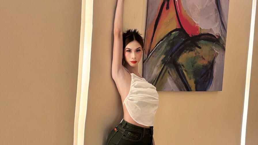MayumiSebastian live trans cam model photo