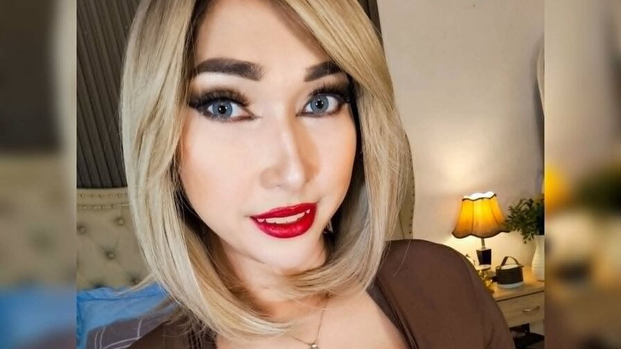 Meganwils trans webcam performer profile image