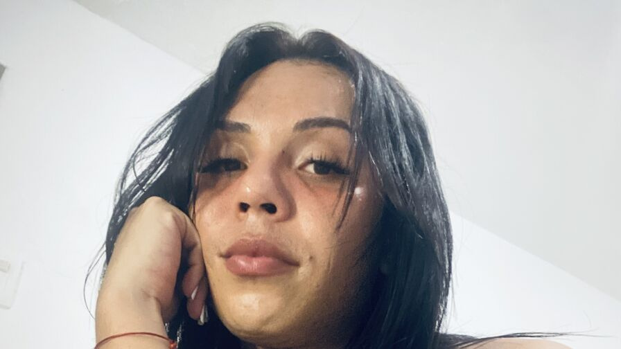MelizzaGalindo trans cam profile image