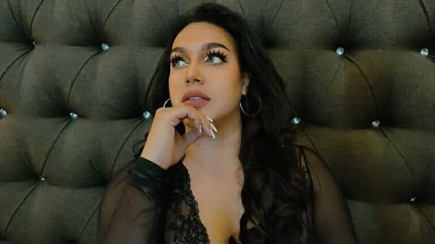 NicoleKicher live trans cam model photo