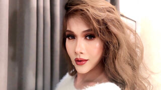 RachelPietra transgender cam model thumbnail