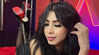 SamanthaCaro live shemale webcam preview