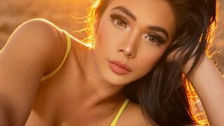 SanyaSmith private trans cam room preview with asian model details