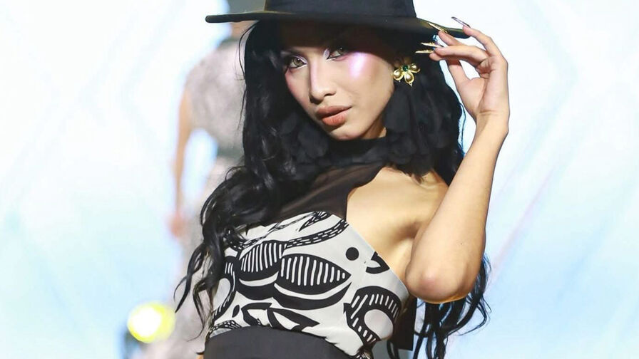 SereiaTakahashi live trans trans performer gallery image