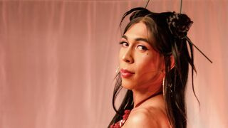 ShaynaRosc transgender cam model thumbnail