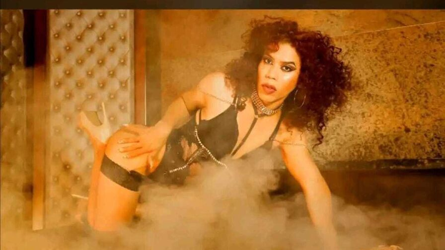ValenJoy trans webcam performer profile image